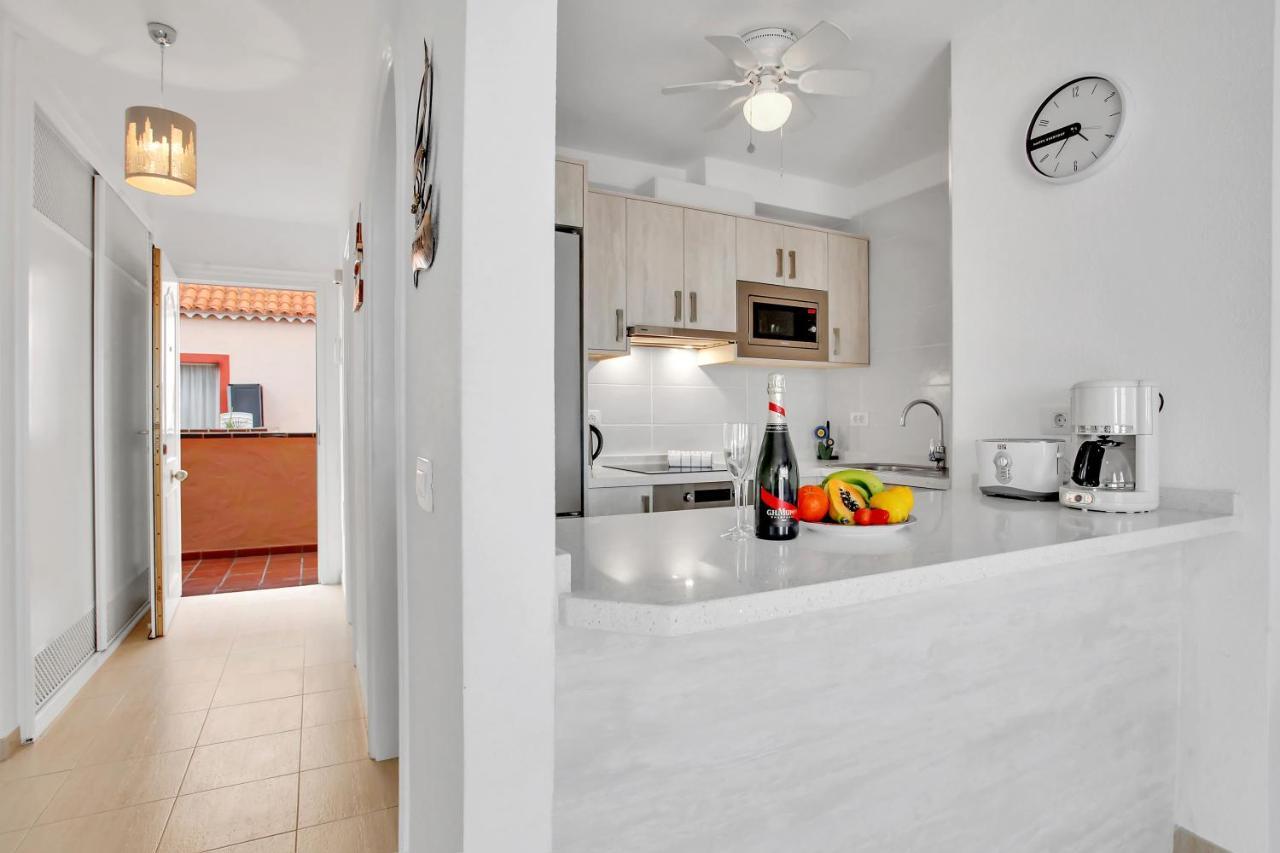 Top Floor, Sea View, Huge Terrace, Heated Pool, Garage 洛斯克里斯蒂亚诺斯 外观 照片