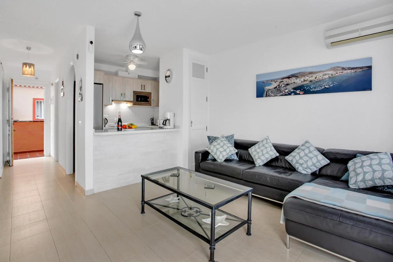 Top Floor, Sea View, Huge Terrace, Heated Pool, Garage 洛斯克里斯蒂亚诺斯 外观 照片